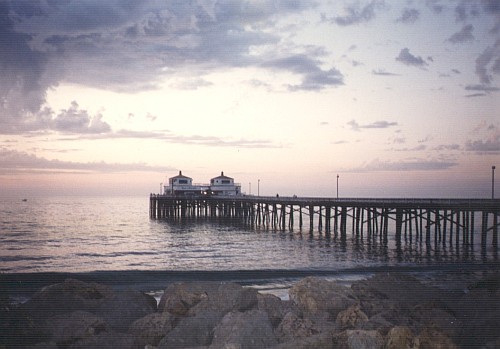 Malibu Pier just before sunset